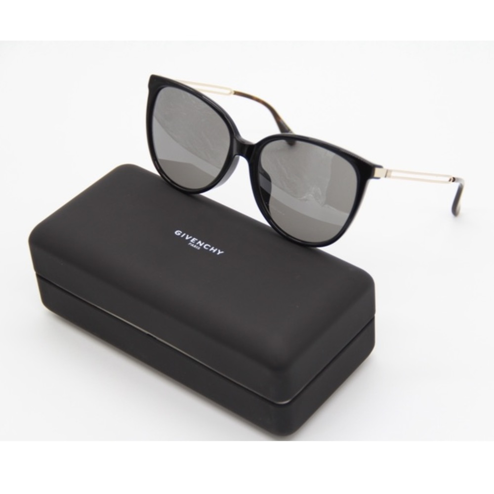 NEW GIVENCHY SUNGLASSES GV7116/F/S 807 BLACK WOMEN EYEWEAR GIVENCHY GV 7116/F/S